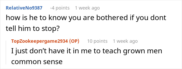 Stinky Guy Keeps Leaning On Woman During Flight, She Just About Starts Screaming At Him Stinky Guy Keeps Leaning On Woman During Flight, She Just About Starts Screaming At Him