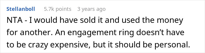 Woman’s Family And Friends' Opinions Split As She Rejects Proposal, Seeks Advice Online Woman’s Family And Friends' Opinions Split As She Rejects Proposal, Seeks Advice Online