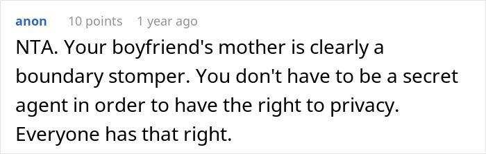 Woman Can’t Trust Son’s GF With No Social Media And A Secretive Job, Tries To Hack Her Phone Woman Can’t Trust Son’s GF With No Social Media And A Secretive Job, Tries To Hack Her Phone
