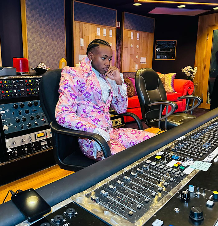 Madonna&rsquo;s Adopted Teen Son Says He Doesn&rsquo;t &ldquo;Have Enough Money&rdquo;, Gets Brutally Trolled