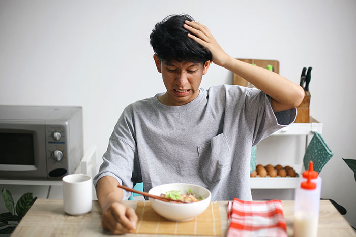 &ldquo;AITA If I Asked My Daughter&rsquo;s Deipnophobic Boyfriend Not To Come Over When We Are Eating?&rdquo;