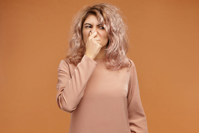 Husband Loves Making Himself As Flatulent As Possible, Ends Up A Divorcee After Wife Snaps Husband Loves Making Himself As Flatulent As Possible, Ends Up A Divorcee After Wife Snaps