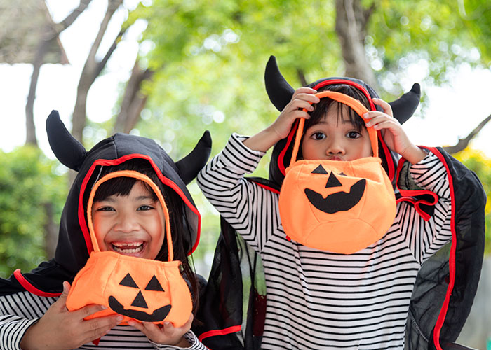 40 Hilarious Twin Mix-Up Stories That Are Almost Too Embarrassing To Share