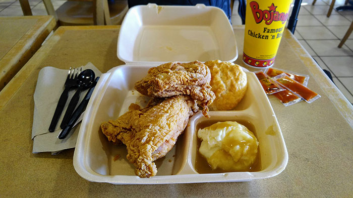 30 Dishes People Shouldn’t Buy From Fast Food Places, According To The Employees