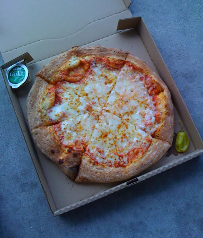 30 Dishes People Shouldn’t Buy From Fast Food Places, According To The Employees