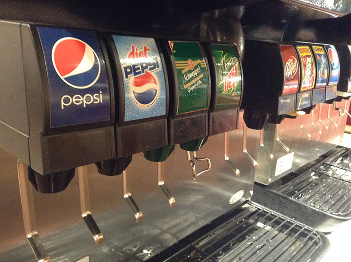 30 Dishes People Shouldn’t Buy From Fast Food Places, According To The Employees