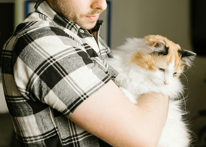 Couple Count On Friend&rsquo;s Help After Not Inviting Him To The Wedding, Get A Reality Check