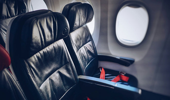 Man Shares Seat-Swap Story That Permanently Changed His Mind On Being Nice And Trading Seats