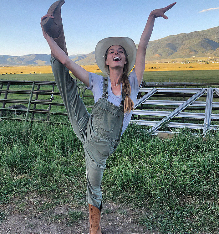 Mormon Trad-Wife Star Sparks Widespread Concern After Clip Resurfaces Following Interview Mormon Trad-Wife Star Sparks Widespread Concern After Clip Resurfaces Following Interview