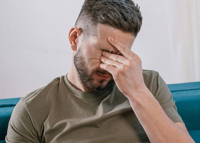 "AITA For Divorcing My Husband Because He Spent 10 Minutes In The Car During A Family Emergency?" "AITA For Divorcing My Husband Because He Spent 10 Minutes In The Car During A Family Emergency?"