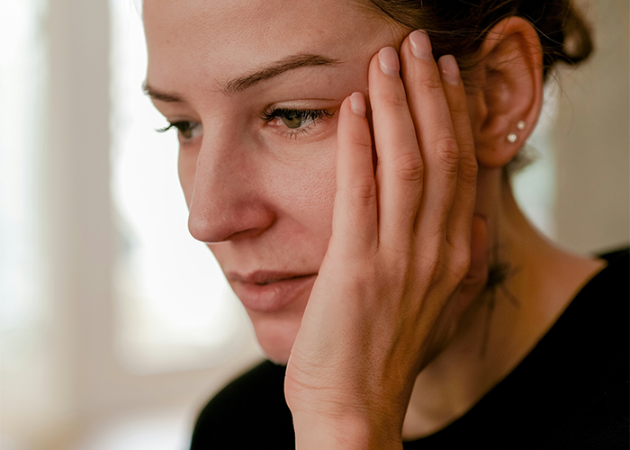 Husband Acts Suspiciously After Coming Back From Work Trip, Wife Goes Through His Search History