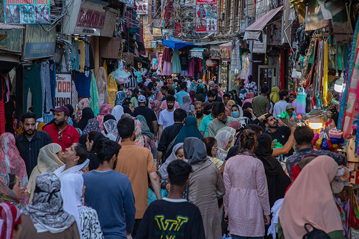 Billionaire&rsquo;s Lavish Wedding Sparks Outrage As Invitations Cost More Than Average Salary