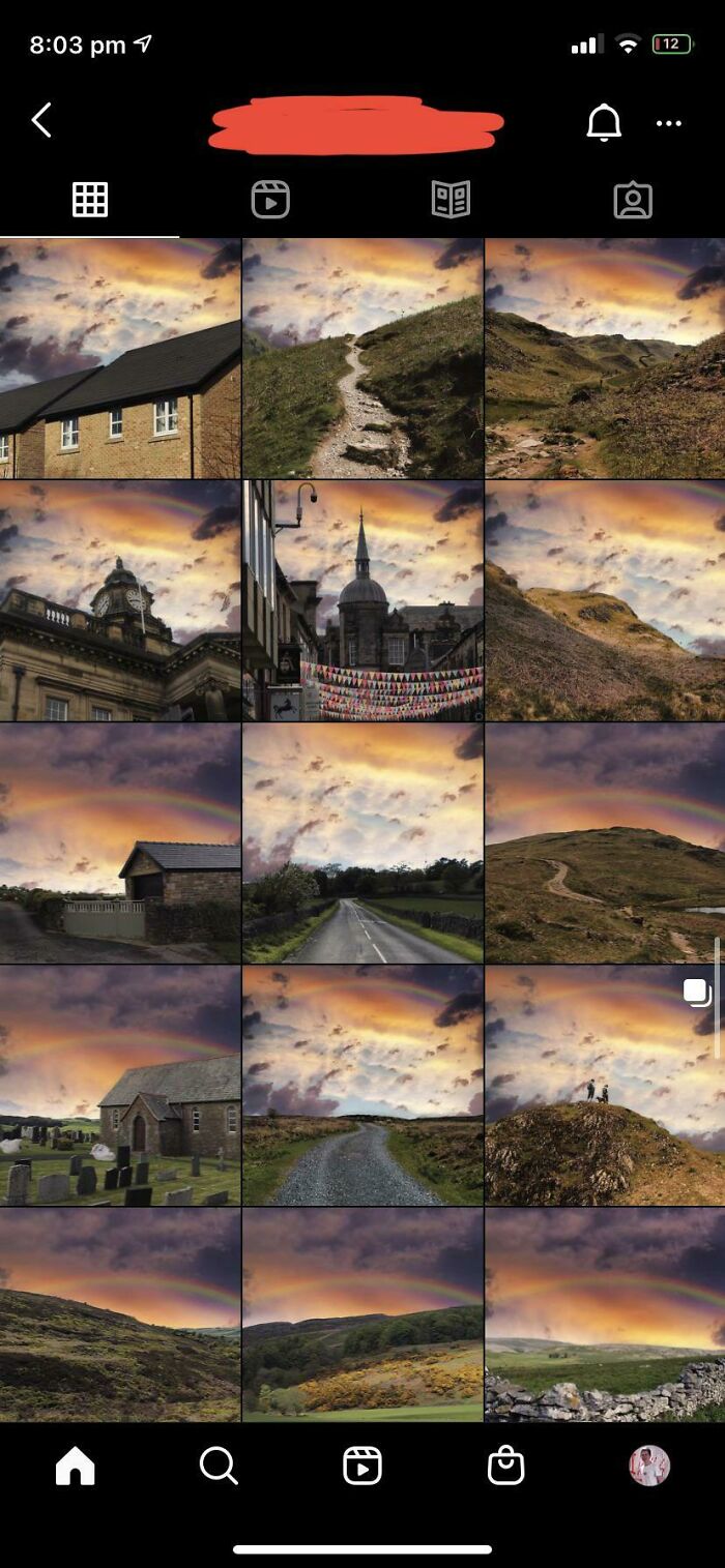 Tiene un cielo que le persigue allá donde sea