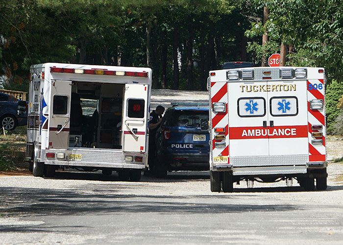 "I Can't. I'm Tired": 30 Professionals With Terrible Mental Health Confess What Job They Have