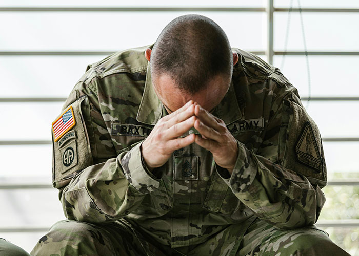 "I Can't. I'm Tired": 30 Professionals With Terrible Mental Health Confess What Job They Have