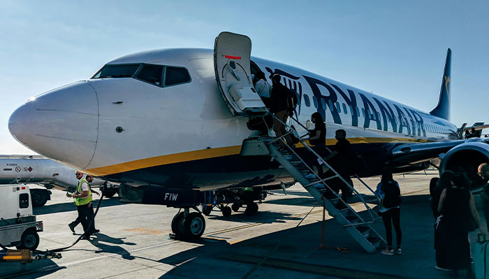 After Woman Refuses To Switch Seats, Mid-Air &ldquo;Mass Brawl&rdquo; Forces Emergency Landing