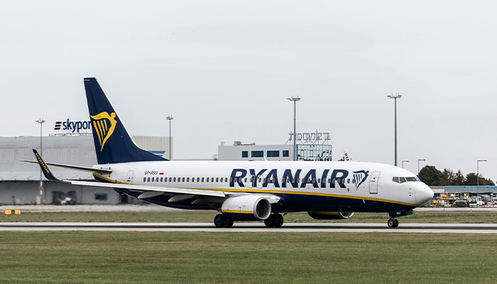 After Woman Refuses To Switch Seats, Mid-Air &ldquo;Mass Brawl&rdquo; Forces Emergency Landing