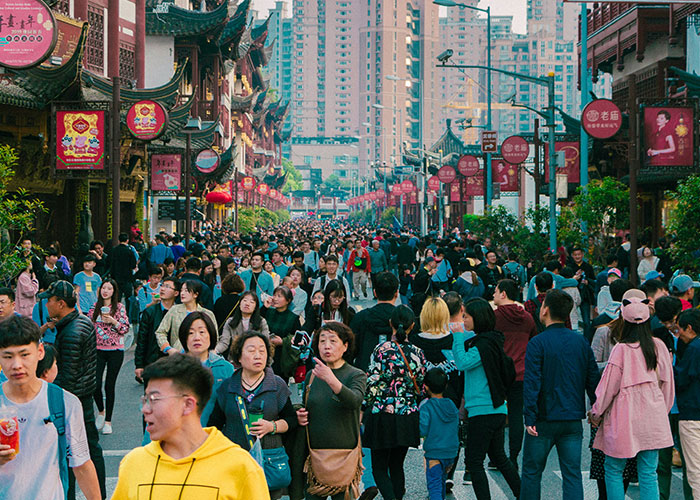 “Bad Human Behavior Everywhere”: 30 Places That Are No Longer Worth Visiting Due To The Crowds