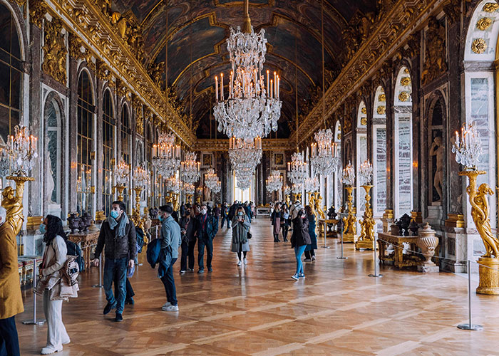 “Bad Human Behavior Everywhere”: 30 Places That Are No Longer Worth Visiting Due To The Crowds