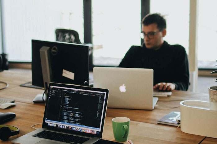 Man Breaks Up With GF On The Spot: “I Was Stupid To Think She Was A Decent Human” Man Breaks Up With GF On The Spot: “I Was Stupid To Think She Was A Decent Human”