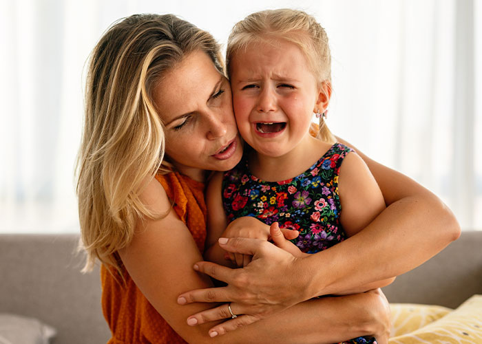 5 Y.O.&rsquo;s &lsquo;Modern&rsquo; Eating Habits Anger Grandma, She Tries To Overthrow Them But Gets Kicked Out