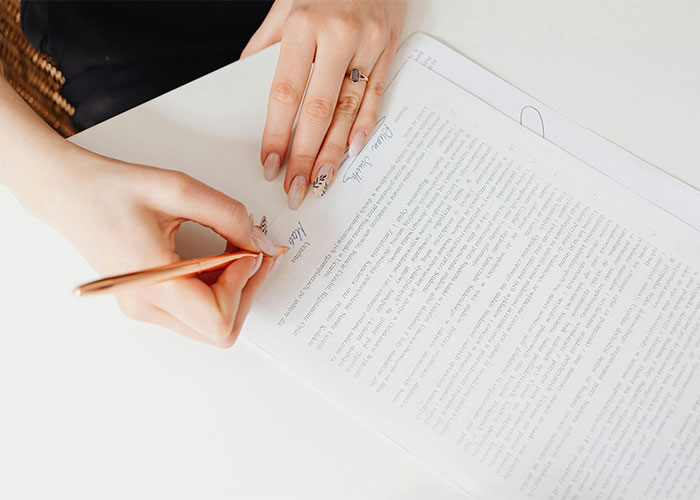 Widow Cuts Her Child&rsquo;s Inheritance After Finding Out Her Husband Had A Mistress And Secret Kid