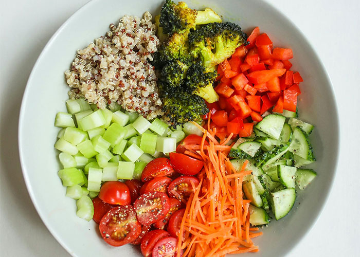 Parent Denies Punishing Their Skinny Twin After She Discovers True Motive Behind Family's Diet Shift Parent Denies Punishing Their Skinny Twin After She Discovers True Motive Behind Family's Diet Shift