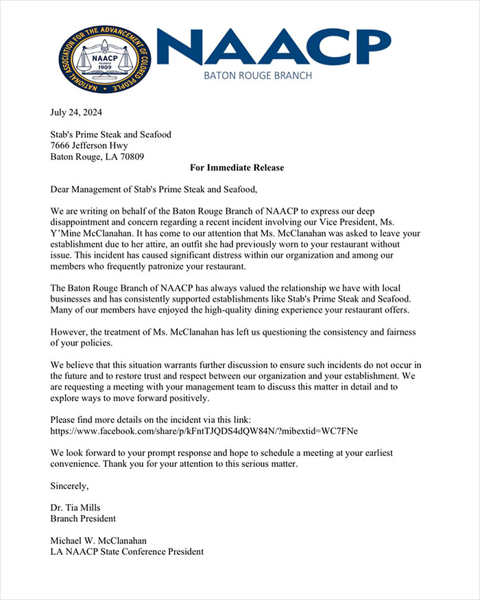 &ldquo;We Have Buckled Down On Our Dress Code&rdquo;: Woman Kicked Out Of Restaurant Over &ldquo;Revealing&rdquo; Outfit