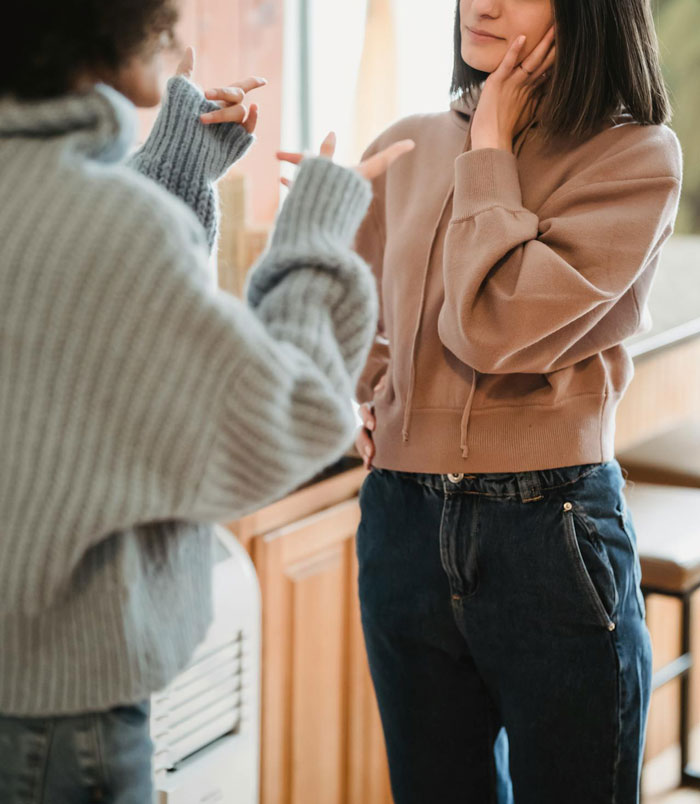 Family Plans Fall Apart Over Neighbor’s Stubbornness, They Don’t See Any Issue Family Plans Fall Apart Over Neighbor’s Stubbornness, They Don’t See Any Issue