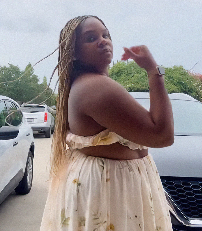 &ldquo;We Have Buckled Down On Our Dress Code&rdquo;: Woman Kicked Out Of Restaurant Over &ldquo;Revealing&rdquo; Outfit