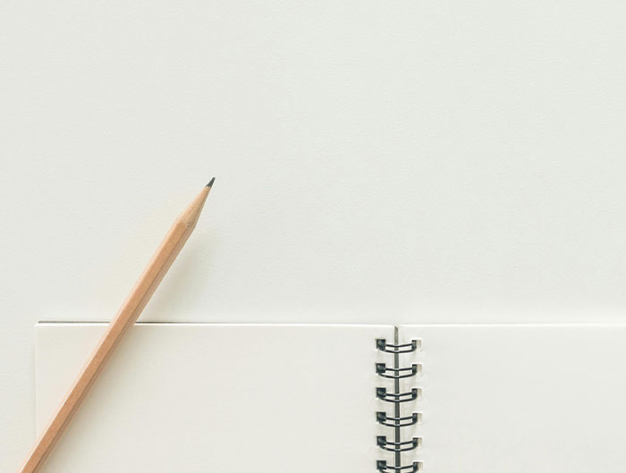 “NO Ads”: 30 Nearly Obsolete Items People Prefer Over Modern Alternatives