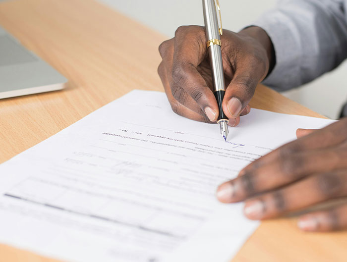 “NO Ads”: 30 Nearly Obsolete Items People Prefer Over Modern Alternatives