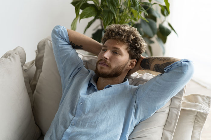 BF 'Surprises' GF By Moving Into Her House Without Prior Warning, She Refuses, Gets Dumped