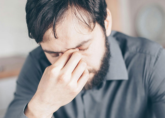 “What’s The Best Way You Have Seen Someone Screw Themselves Over?” (35 Answers)