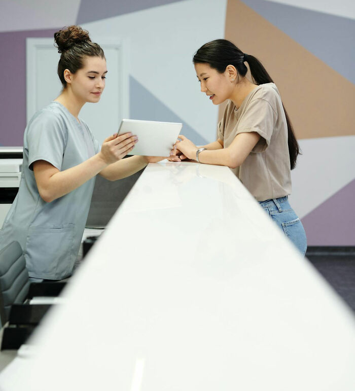 “We Can Hear You”: 30 Things Employees Know That Customers Usually Don’t