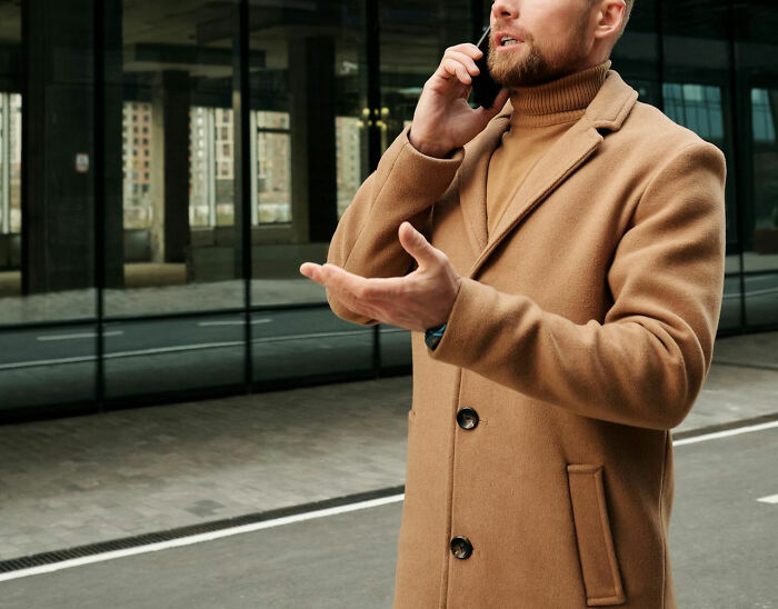 “We Can Hear You”: 30 Things Employees Know That Customers Usually Don’t