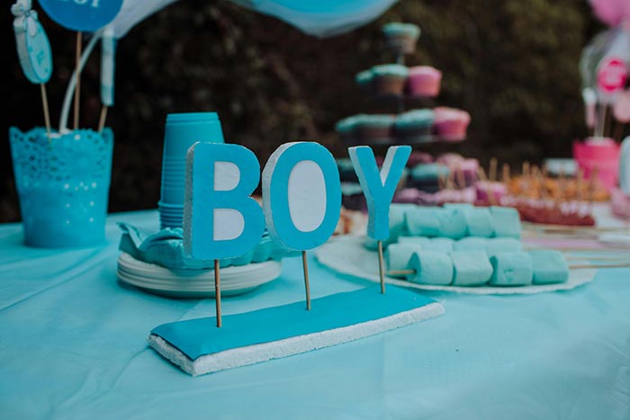 Pregnant Woman 'Spoils' Gender Reveal Party For Guests After Stepmom Throws It Against Her Will Pregnant Woman 'Spoils' Gender Reveal Party For Guests After Stepmom Throws It Against Her Will
