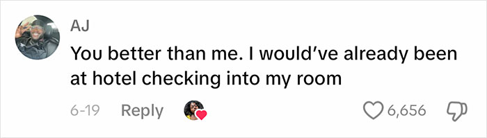 Passenger Refuses $1500 Cash To Give Up Her Seat On Full Flight, Ignites Controversy Online