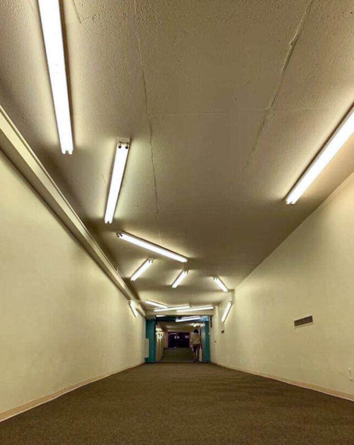 Las luces de este pasillo