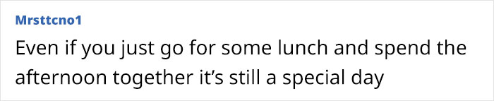 Bride Calls Her Wedding “Merely A Legal Formality”, Refuses To Take The Day Off From Work Bride Calls Her Wedding “Merely A Legal Formality”, Refuses To Take The Day Off From Work