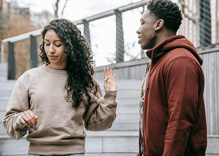 30 People Who Have Been In A Committed Long-Term Relationship Shared What Ended It