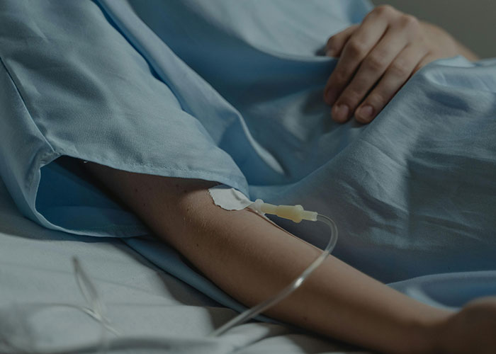 30 People Who Have Been In A Committed Long-Term Relationship Shared What Ended It