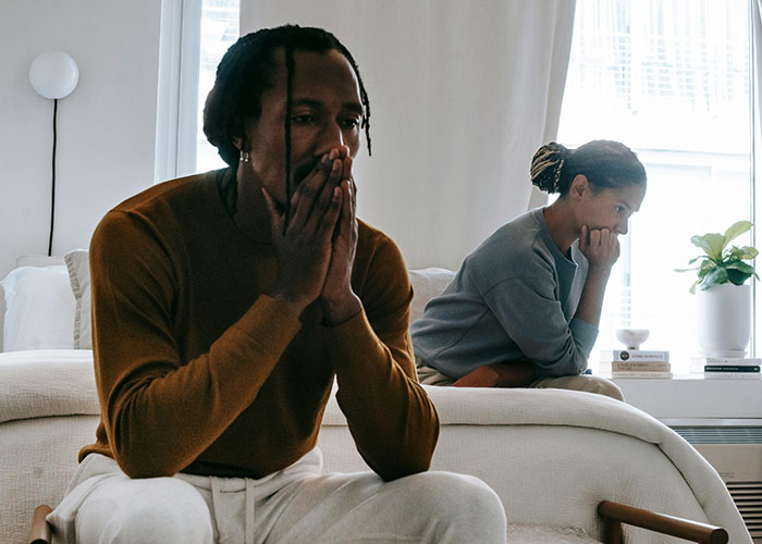 30 People Who Have Been In A Committed Long-Term Relationship Shared What Ended It