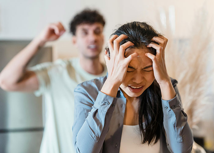 30 People Who Have Been In A Committed Long-Term Relationship Shared What Ended It