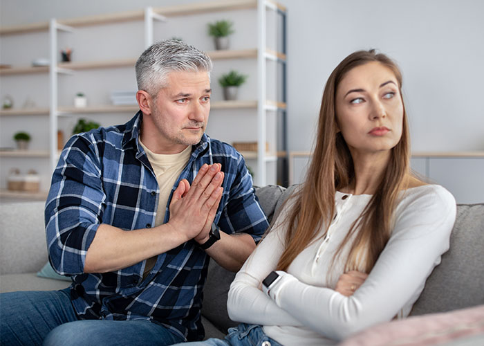 Woman Feels Taken Advantage Of By Brother, Offers A Compromise And Gets An Unexpectedly Negative Reaction