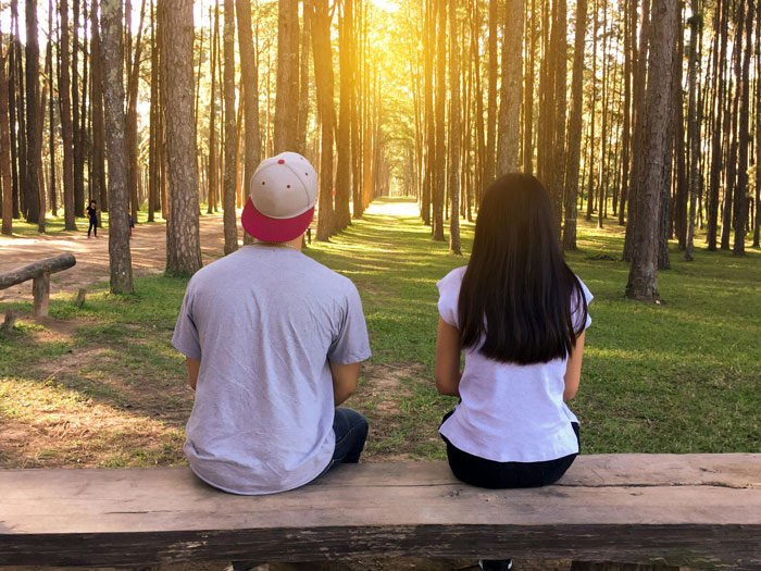 Woman Upset When Guy Asks Her To Sit In The Park For Second Date, Sparks Online Discussion Woman Upset When Guy Asks Her To Sit In The Park For Second Date, Sparks Online Discussion