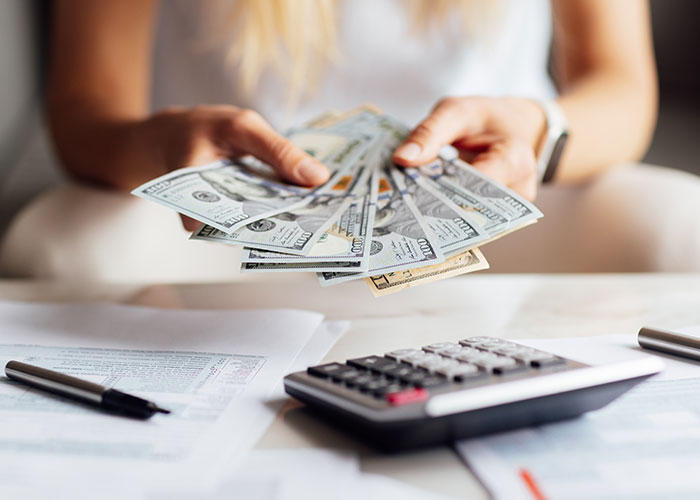 Woman Seeks Support Online By Giving Her Reasons For Rejecting BF&rsquo;s Proposal, Gets A Reality Check Instead