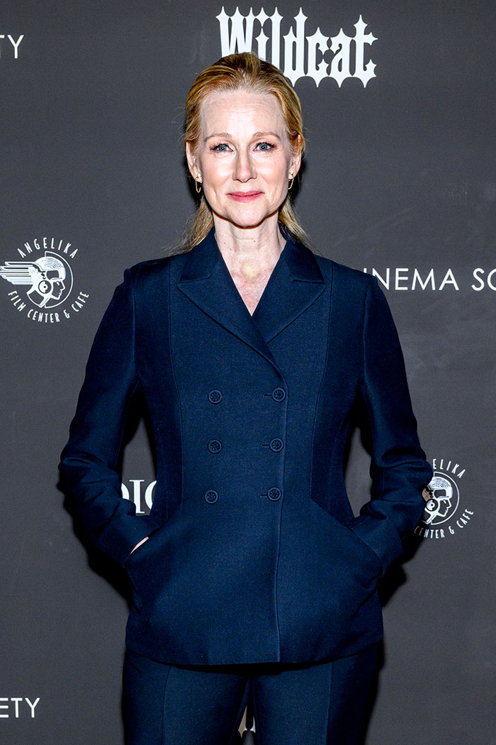Laura Linney