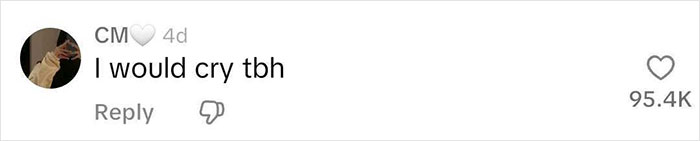 Woman Says She&rsquo;ll &ldquo;Never Recover&rdquo; After Booking Plane&rsquo;s First Row