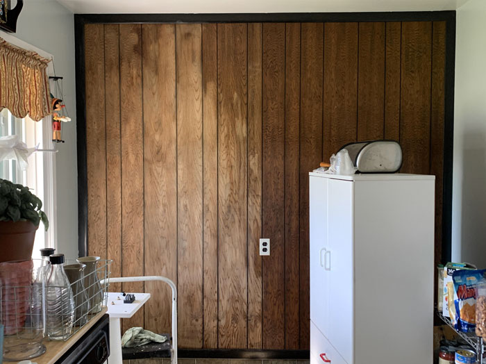 40 Years Of Nicotine Smoke And Dirt Steam Cleaned From My Grandma’s Wall